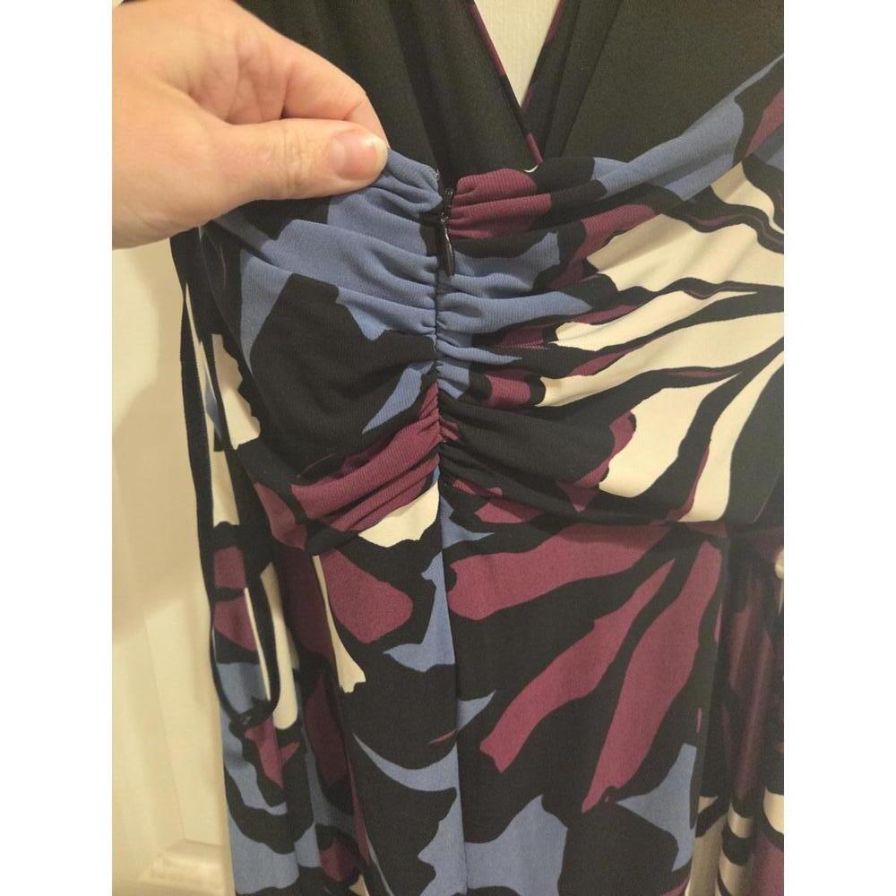 Nine West Floral Pattern Maxi Dress Size 6 - Picture 10 of 14